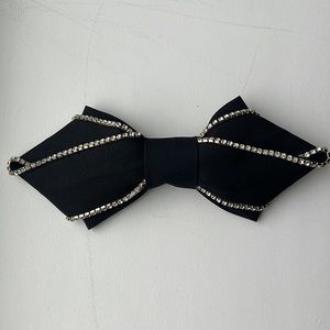 Anouki hair bow